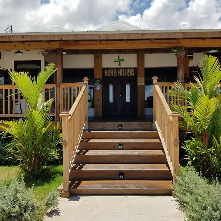 אוצ'ו ריוס Relax Villa מראה חיצוני תמונה