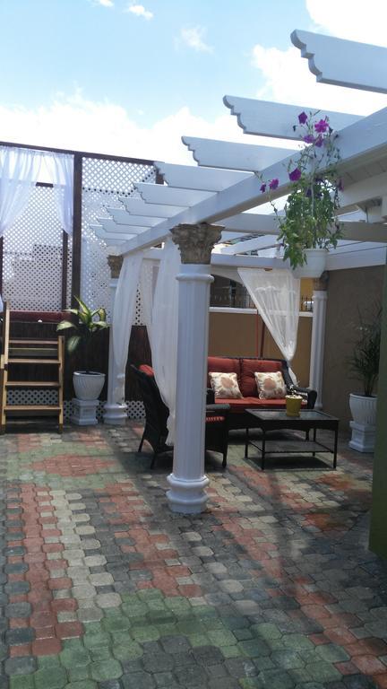 אוצ'ו ריוס Relax Villa מראה חיצוני תמונה